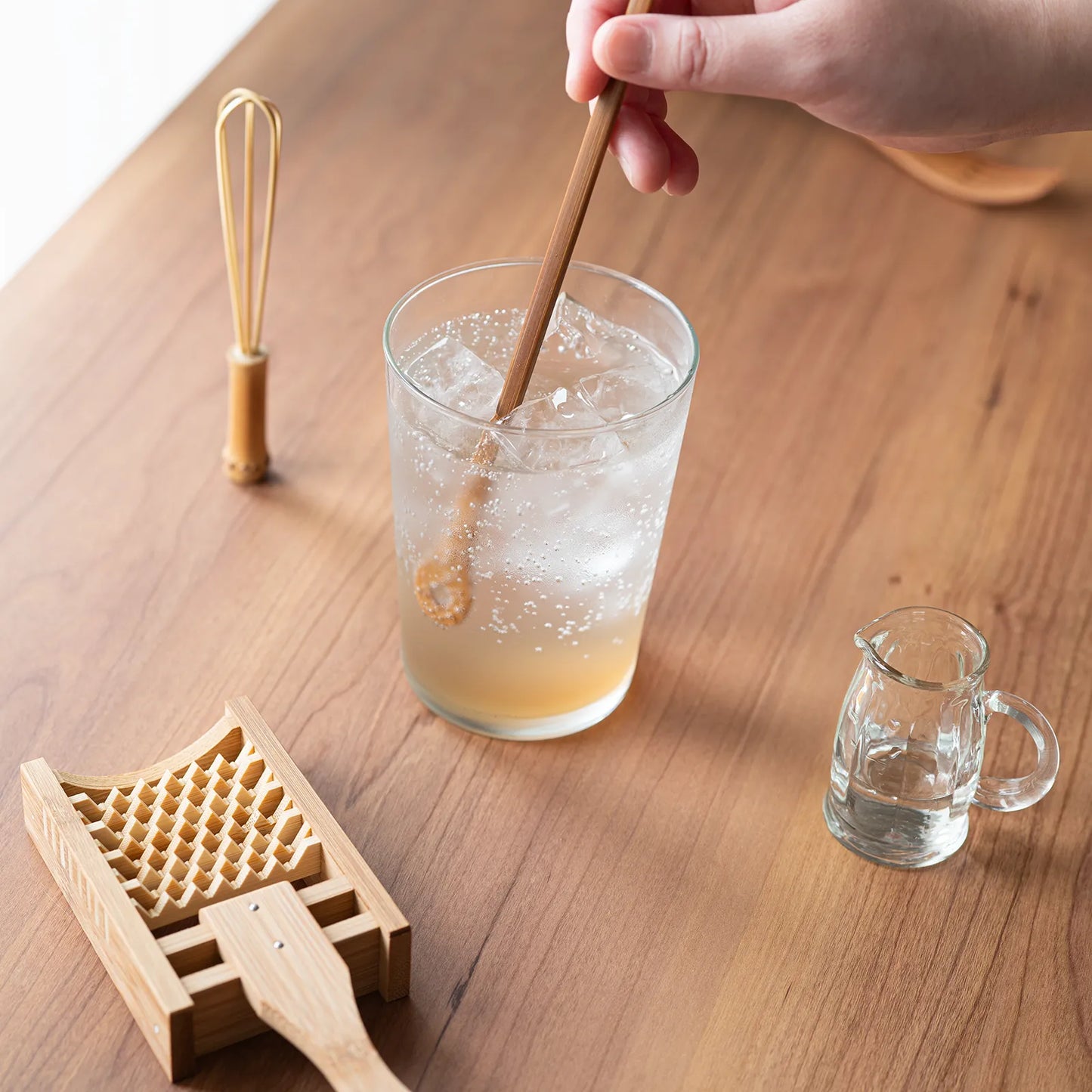 公長斎小菅|穴空きマドラー