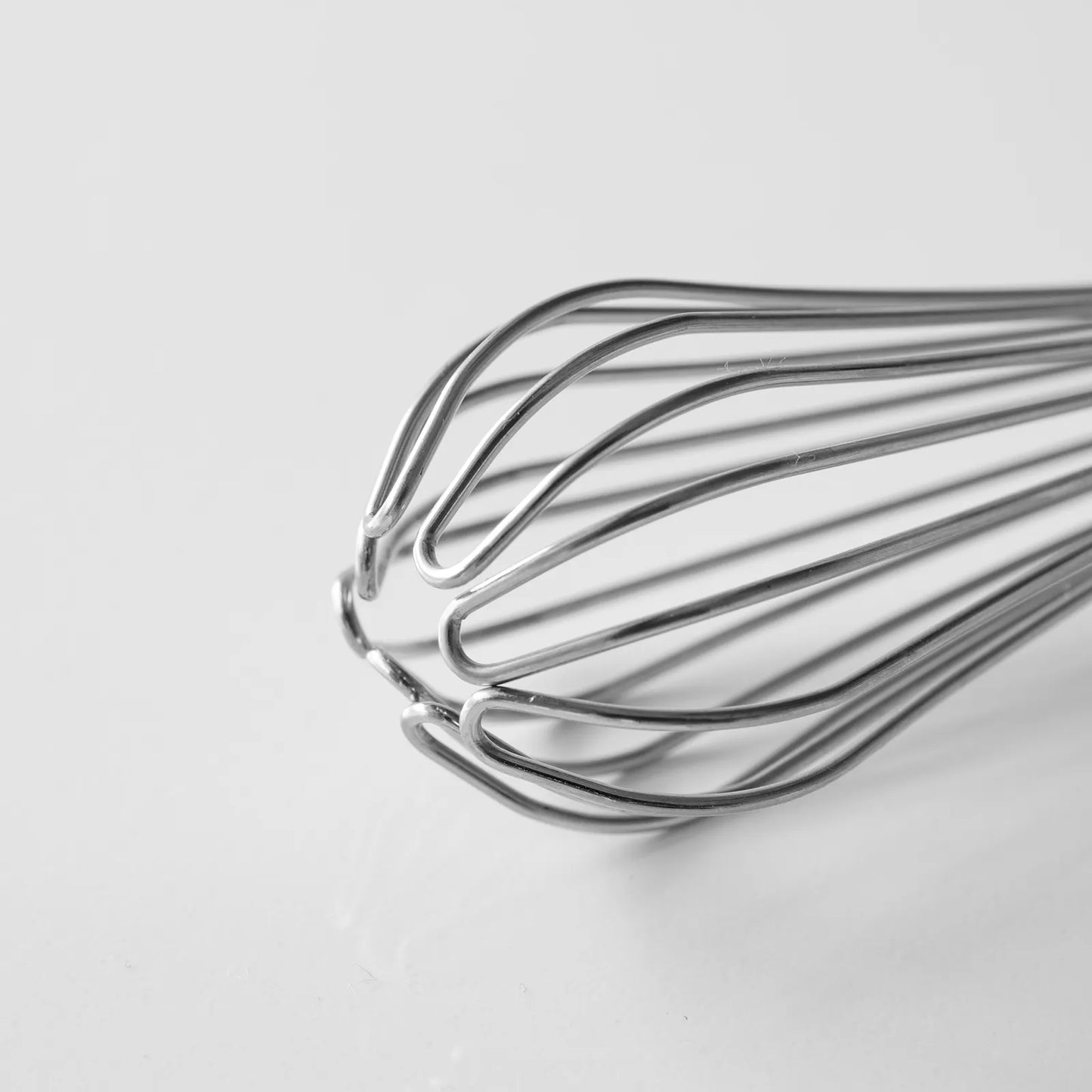 貝印|SELECT100|スリムウィスク