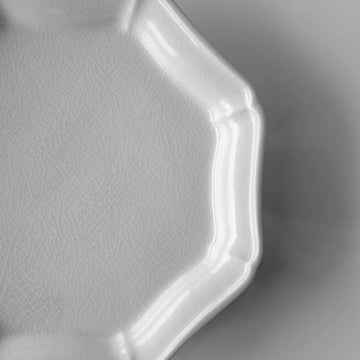 古美術品◼️蔵から超美しい真っ白な珍しいお皿が出て来ました！白磁の角皿、謎の骨董 古美術品◼️蔵から超美しい真っ白な珍しいお皿が出て来ました！白磁の